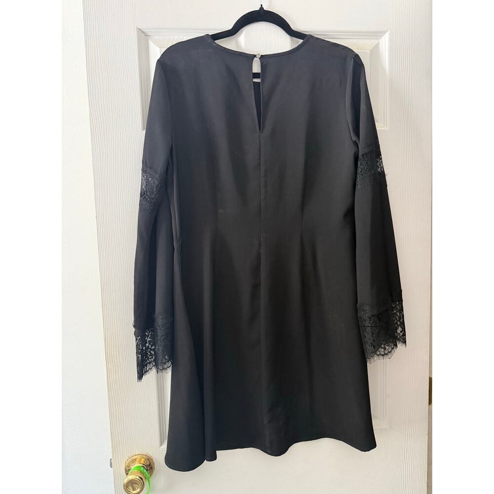 Black Bell Sleeved Dress By Mossimo Size Medium - Picture 2 of 6